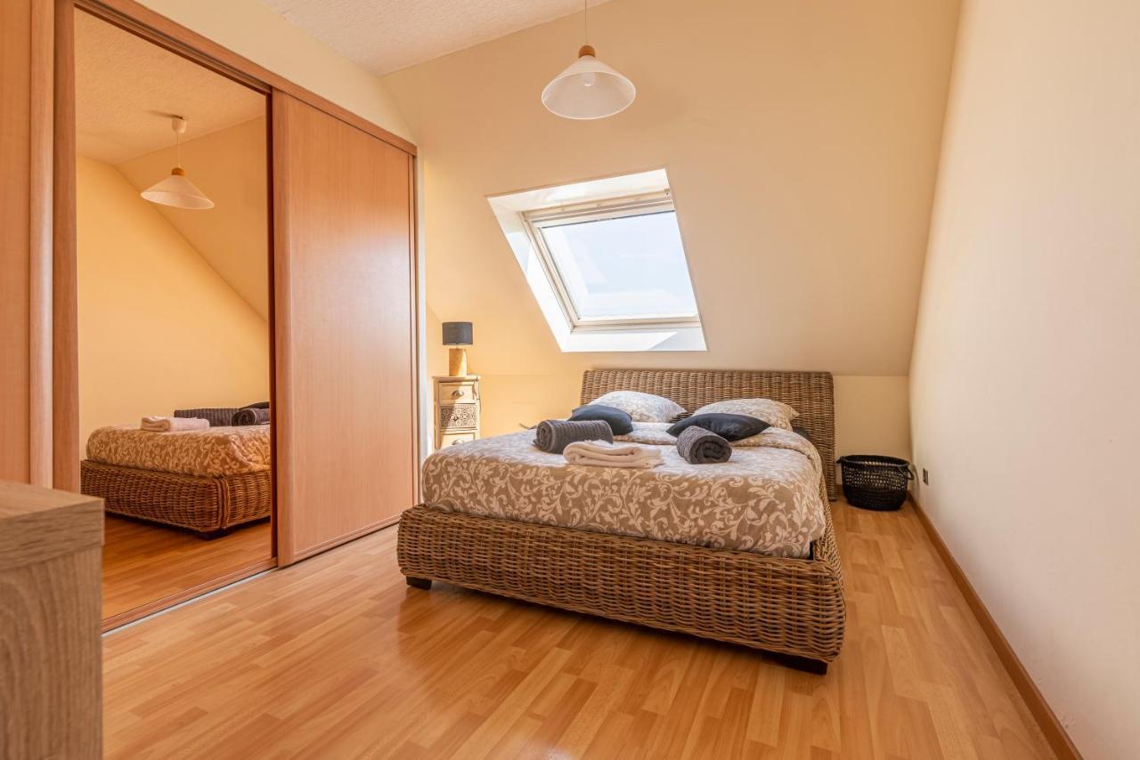 Charmante Maison Climatisee Avec Son Jardin A 5 Minutes De Dijon
